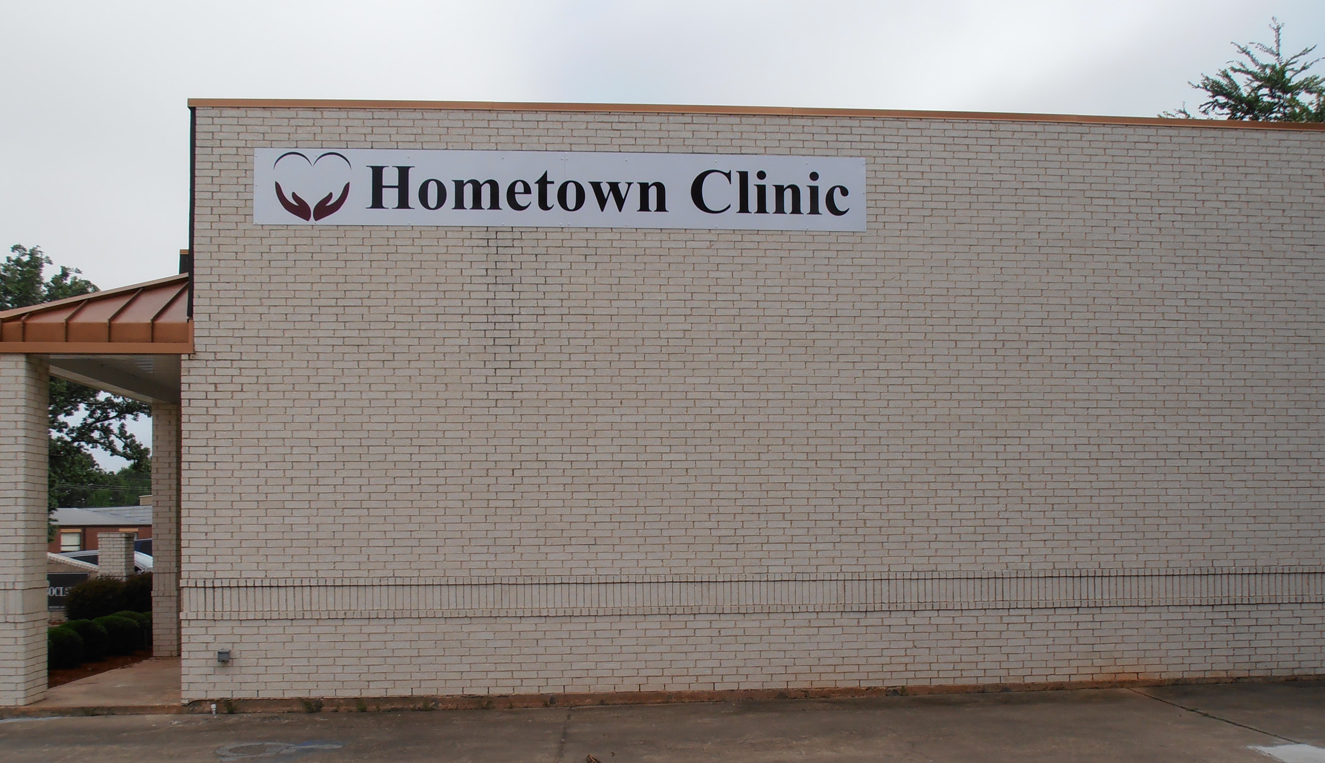 Medical Clinic Sign